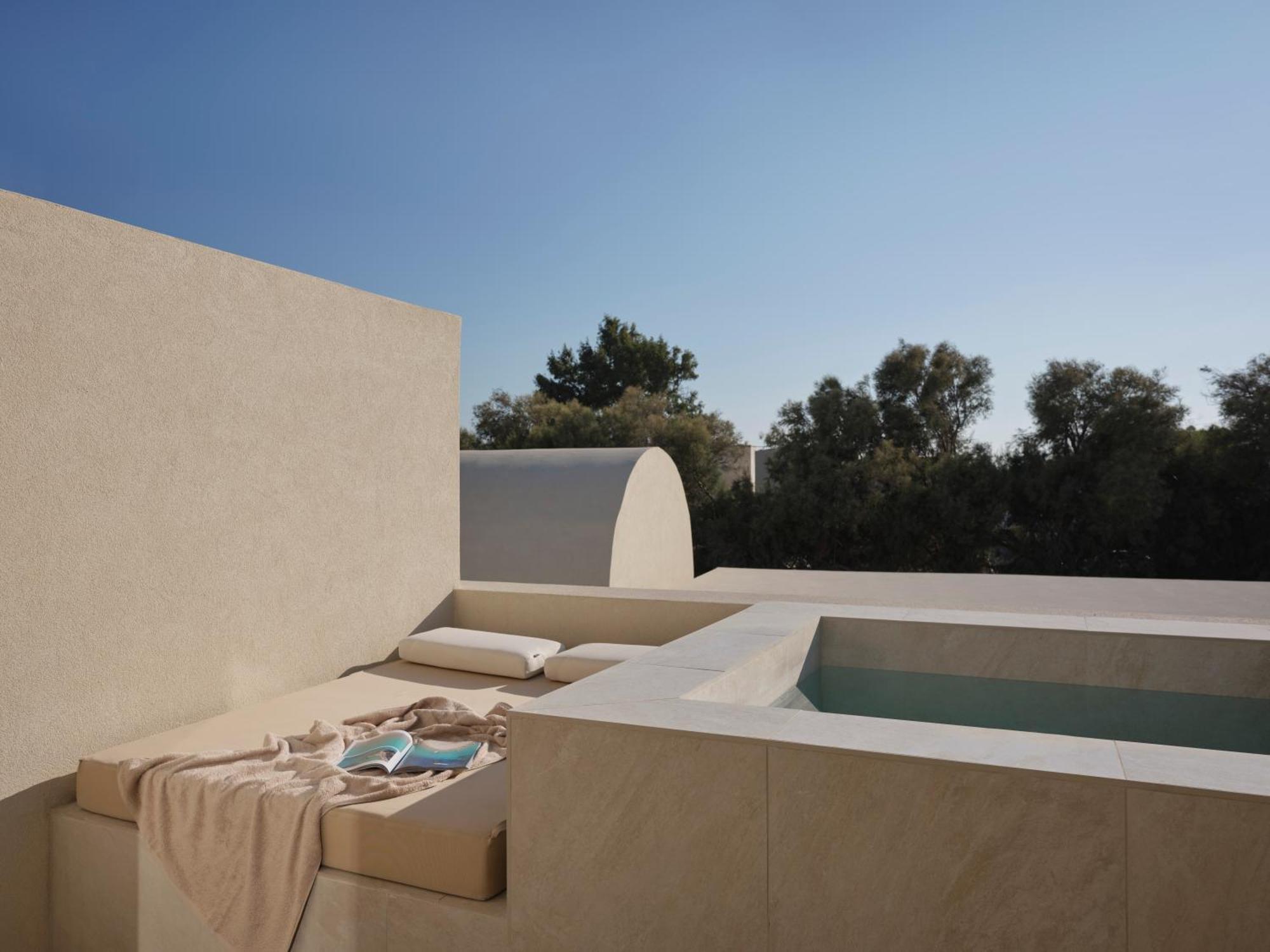 Heyday Luxury Suites Períssa Extérieur photo